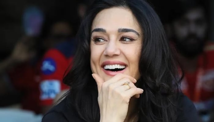 Preity Zinta shares secret of surviving for late night shoots on Lahore 1947 sets