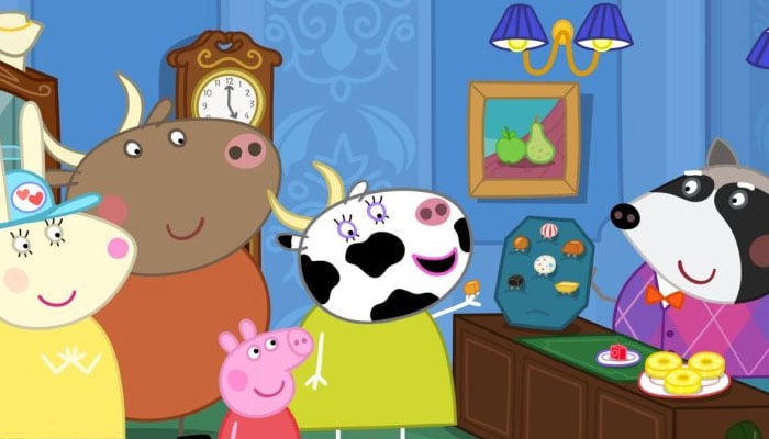 Katy Perry and Orlando Bloom join Peppa Pig.