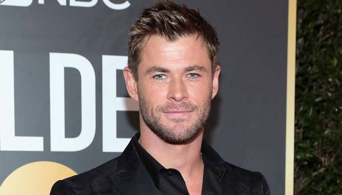 How Chris Hemsworth handles name forgetting: The Coughing Caper revealed.