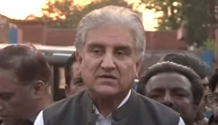 Pakistan Tehreek-e-Insaf (PTI) Vice-Chairman Shah Mahmood Qureshi is addressing the media outside the Adiala jail in this still taken from a video on June 6, 2024. — YouTube/GeoNews