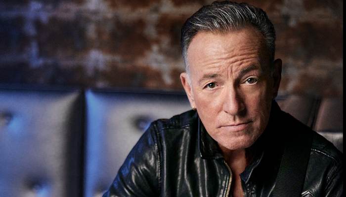 Bruce Springsteen postpones concert
