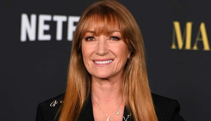 Jane Seymour reveals she once underwent a cosmetic surgery to remove bulgy eyes but gave it up