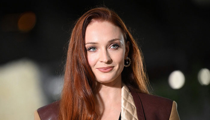 Sophie Turner sparks engagement rumours