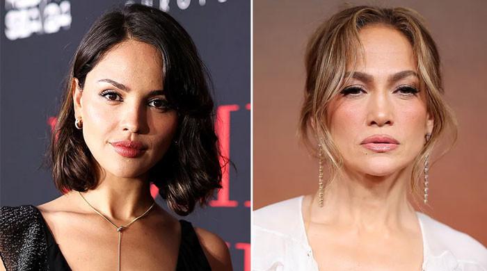 Eiza González takes stand for Jennifer Lopez amid public’s ‘mean’ response