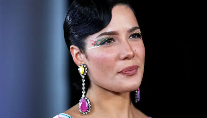 Halsey was diagnosed with multiple autoimmune diseases in 2022