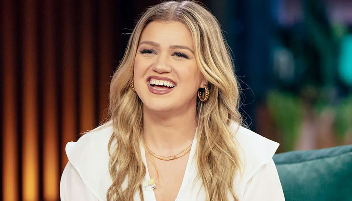 Kelly Clarkson celebrates big win