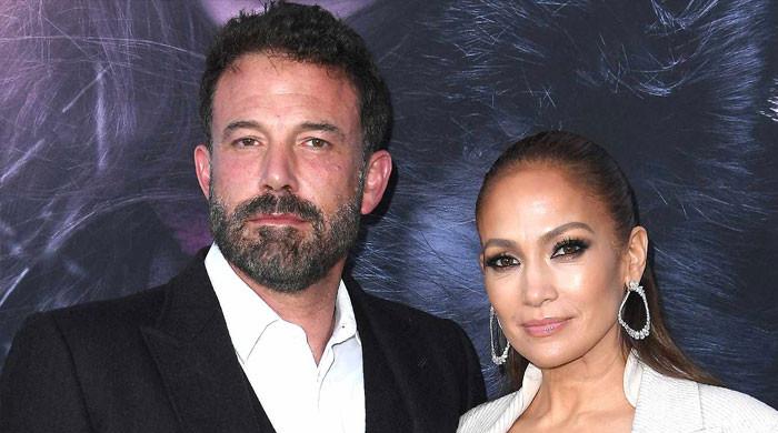 Ben Affleck, Jennifer Lopez drop hint at possible divorce with new move