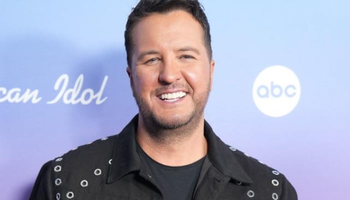 Luke Bryan on his tour performances