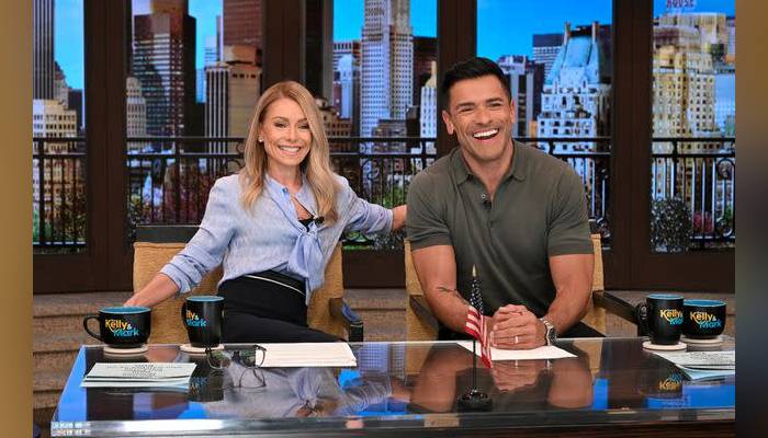 Kelly Ripa, Mark Consuelos celebrate their first joint Daytime Emmy win on their show