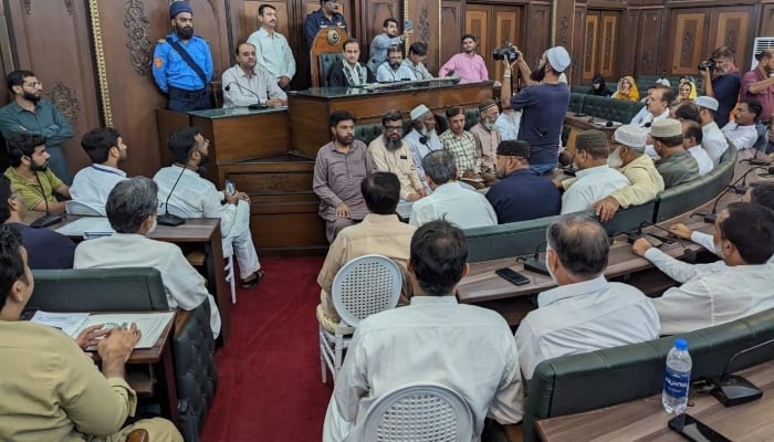 Mayor Karachi Murtaza Wahab chairing the Karachi City Council meeting, while Deputy Mayor Karachi Salman Abdullah Murad is also present in the meeting held on June 10, 2024. —X/ @SalmanAMurad