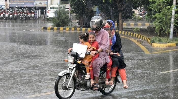 Rain, wind to break heat spell from second day of Eid ul Adha in Pakistan