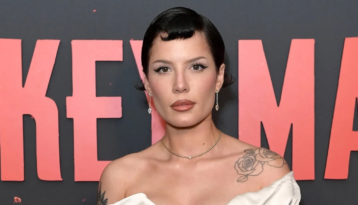 Halsey brings retro glam to red carpet after Lupus diagnosis