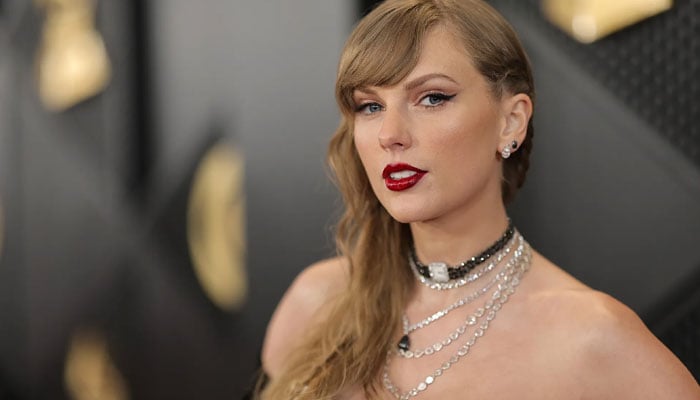 Taylor Swift has been praised by the CEO of Cardiff Foodbank for her generous donation.