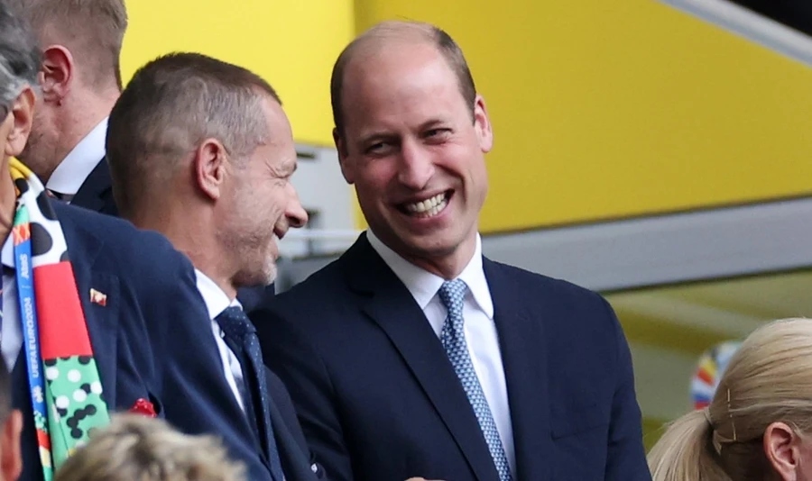 Prince William all smiles amid very difficult public life without Kate Middleton