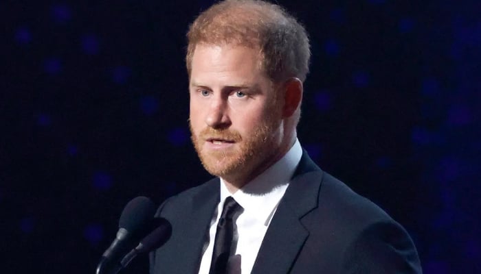 Prince Harry pays respect to Pat Tillmans mom at ESPY Awards