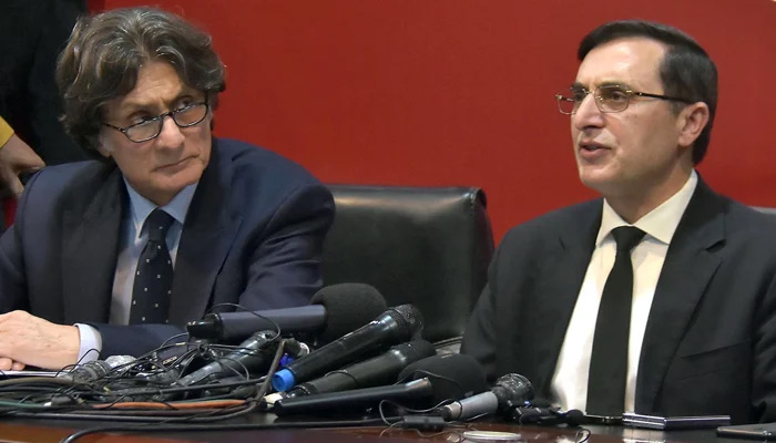 Chairman of Pakistan Tehreek e Insaaf Barrister Gohar Ali Khan (right) speaks during a press conference at the party secretariat. — INP/File