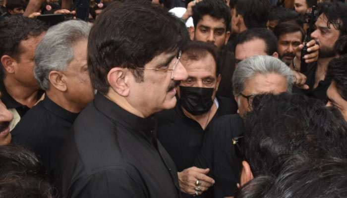 Sindh Chief Minister Murad Ali Shah interacts with the organisers of the mourning procession at  Mola Ali Imambargah in Hyderabad on July 17, 2024. — Sindh CM House