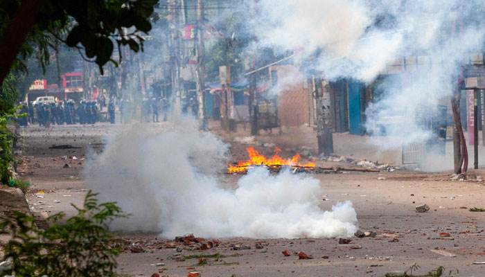 Anti-quota protesters clash with the police in Dhaka on July 18, 2024. —AFP