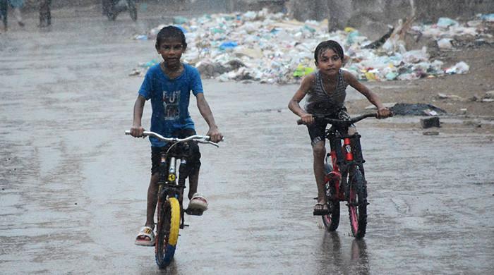 Karachi likely to receive more rain tomorrow