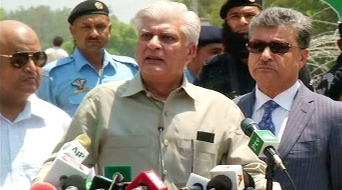 Disgruntled PML-N leader Asif Kirmani claims Nawaz Sharif is 'helpless'