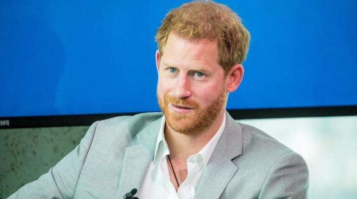 Prince Harry set to make 'desparate' move to compete with royal family