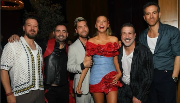 Blake Lively fangirls over *NSYNC reunion at movie premiere