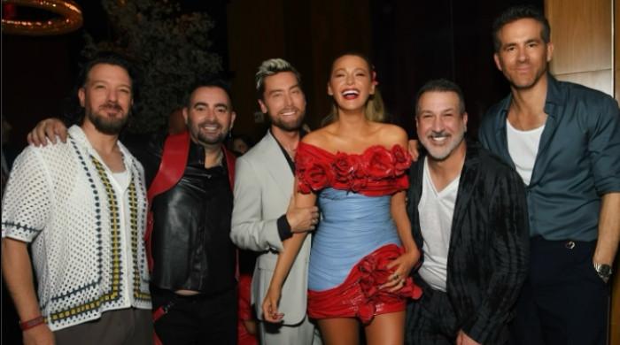 Blake Lively Fangirls Over *NSYNC Reunion At Movie Premiere