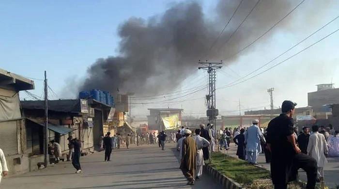 قبائلی زمینی تنازعہ نے کرم میں مسلح تصادم کے نتیجے میں 35 افراد کی جان لے لی