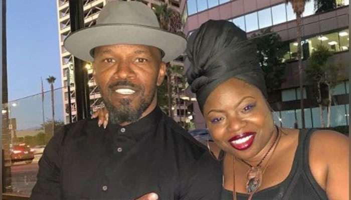 Jamie Foxx celebrates sister Deidra Dixons birthday.