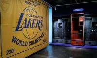Kobe Bryant’s Locker Fetches $2.9 Million, Breaks Auction Record