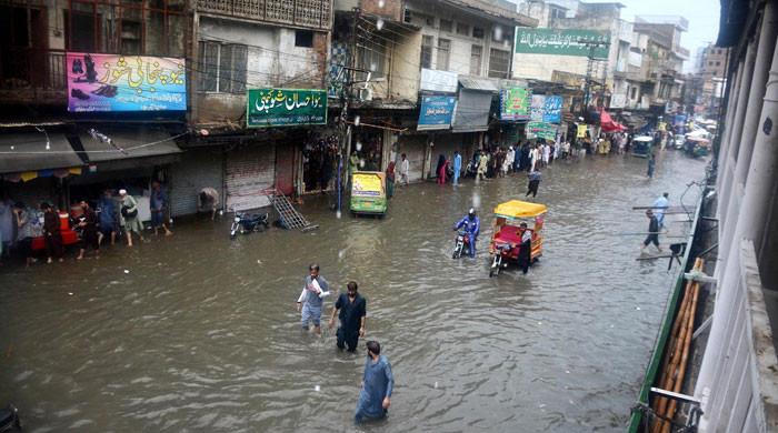 بلوچستان، جنوبی پنجاب میں پہاڑی طوفان سیلاب کے خطرے سے دوچار ہیں۔