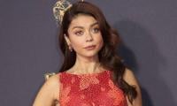 Sarah Hyland Catches Live Burglary Of Her Home While Out Of Town