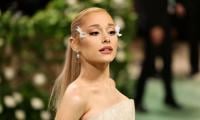 Ariana Grande Fires Back At Fan's Diss With Sassy Remark