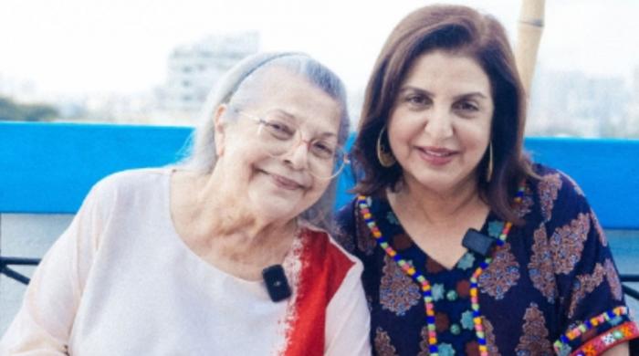 Farah Khan issues first statement after mother's death