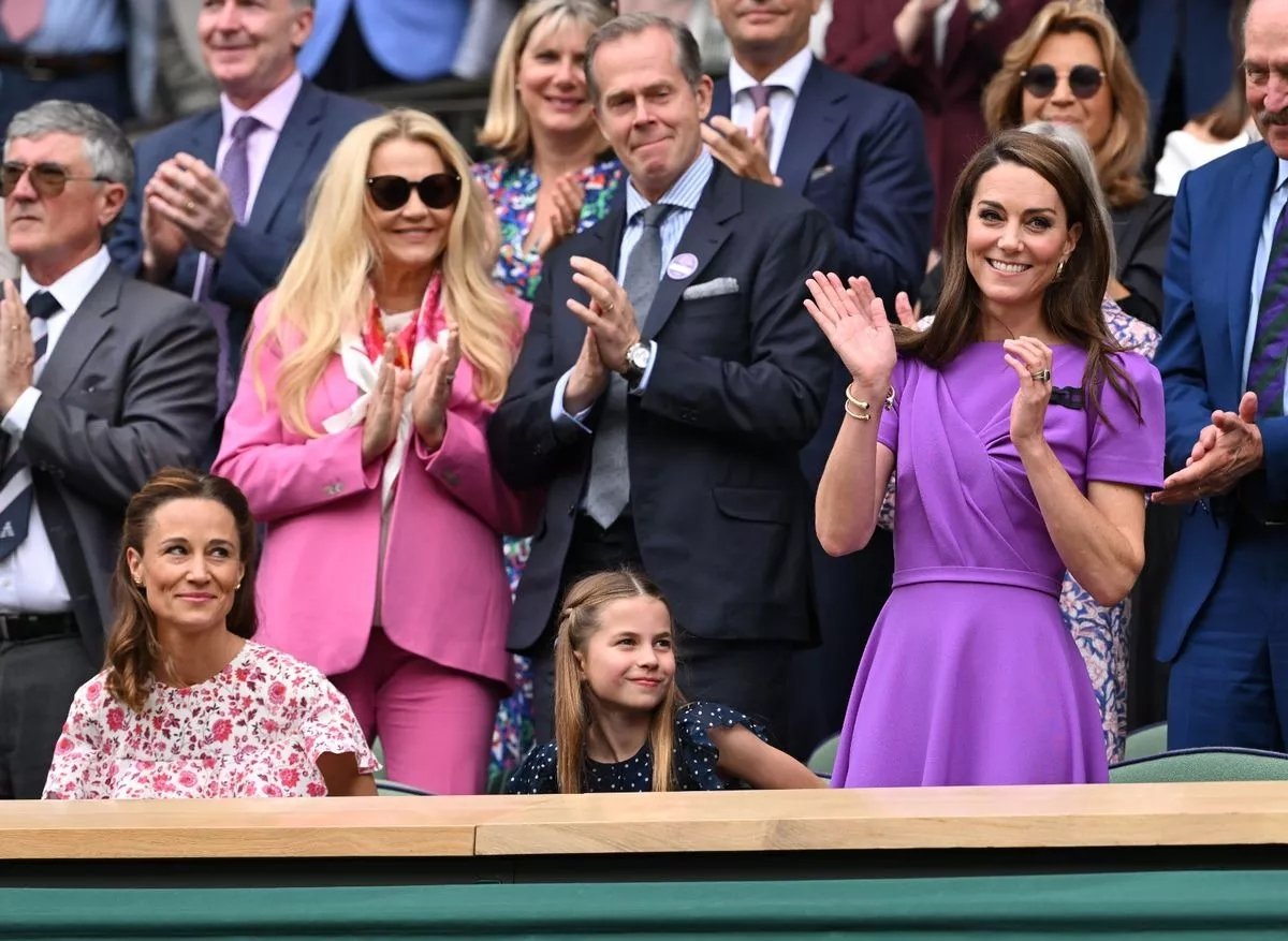 Catherine, Princess of Wales, received a standing ovation from the Wimbledon crowd