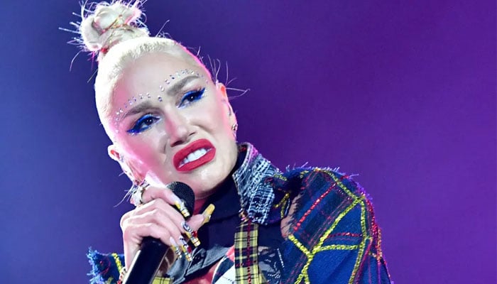 Gwen Stefani apologised fans for postponing the Hard Rock Live concert I am so sorry