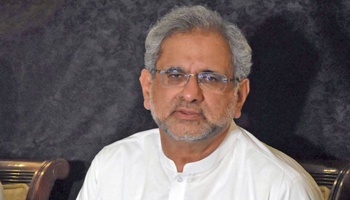 Former prime minister Shahid Khaqan Abbasi addresses a press conference in Islamabad. — APP/File