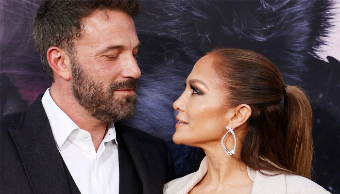 Ben Affleck prompted to call it quits with Jennifer Lopez