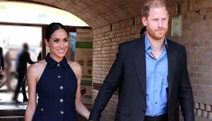 Prince Harry, Meghan Markle receive heros Welcome in Colombia