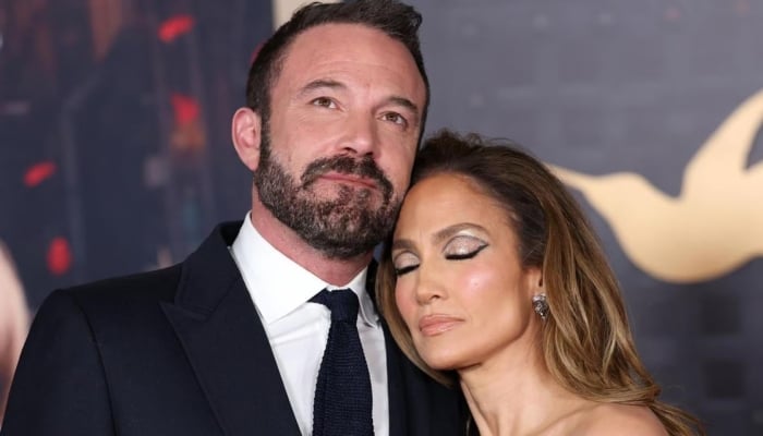 Jennifer Lopez finally quashes Ben Affleck divorce reports