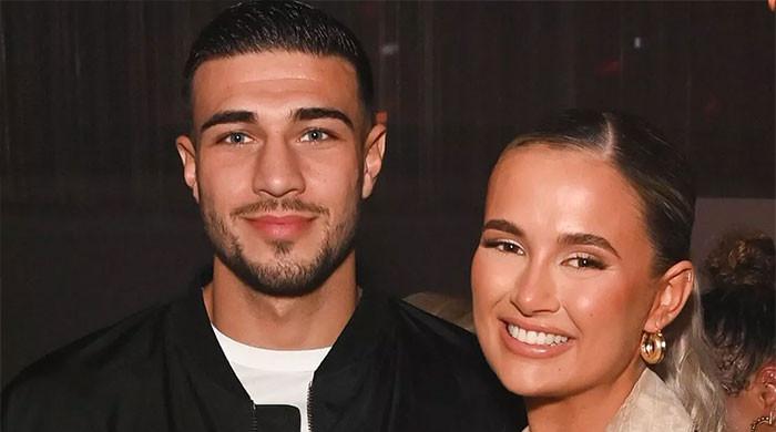 Tommy Fury returns to Molly-Mae Hague's Â£4 million cheshire mansion