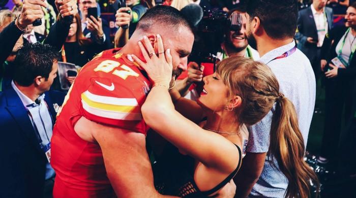 Taylor Swift, Travis Kelce set love bar high with new move