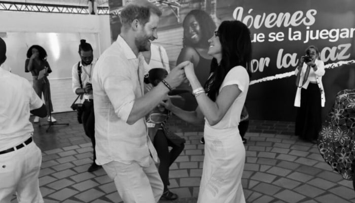 Prince Harry, Meghan Markle overshadow William, Kates romantic era