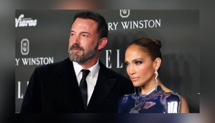 Jennifer Lopezs friends think Ben Affleck is selfish and negative: Source