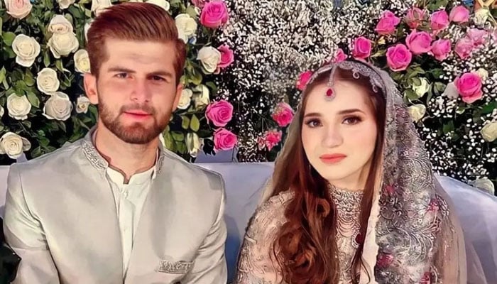 Pakistan pacer Shaheen Shah Afridi with his wife Ansha Afridi during Nikah ceremony on February 4, 2023. — Facebook/Geo Entertainment