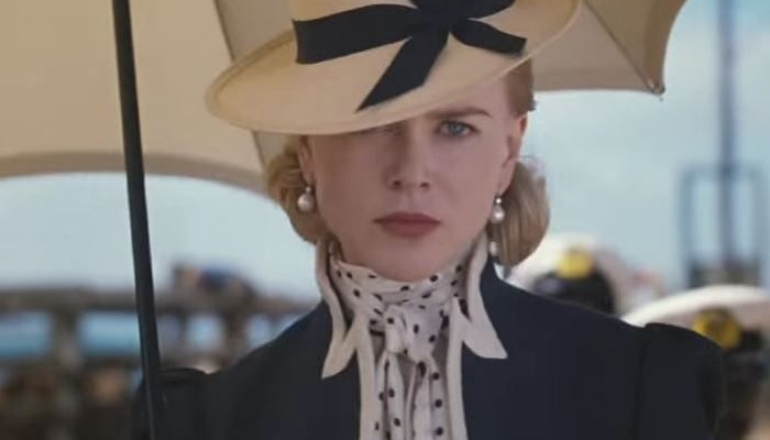 Nicole Kidman on disguising with a hat