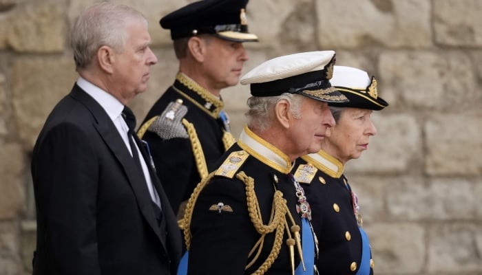 Anne, Edward, and Sophie are unhappy with how the monarch has managed the situation