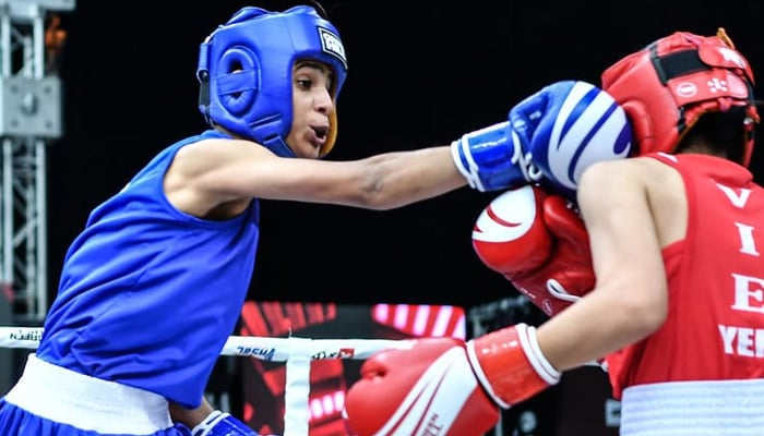 Pakistani boxer Ayesha Mumtaz in action during Asian Junior and School Boxing Championship in Al Ain City, Abu Dhabi, on September 3, 2024. — Reporter