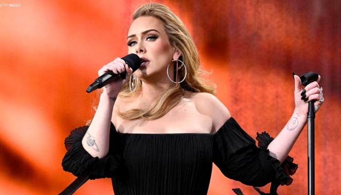 Adele shocks fans during live concert at Munich, Germany