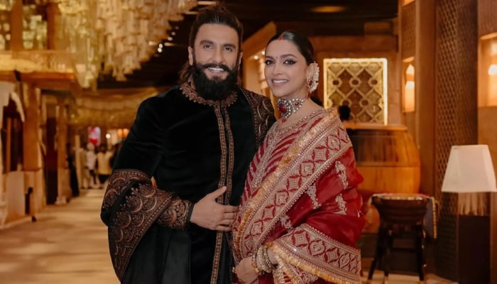 Deepika Padukone, Ranveer Singh share first photo after welcoming daughter